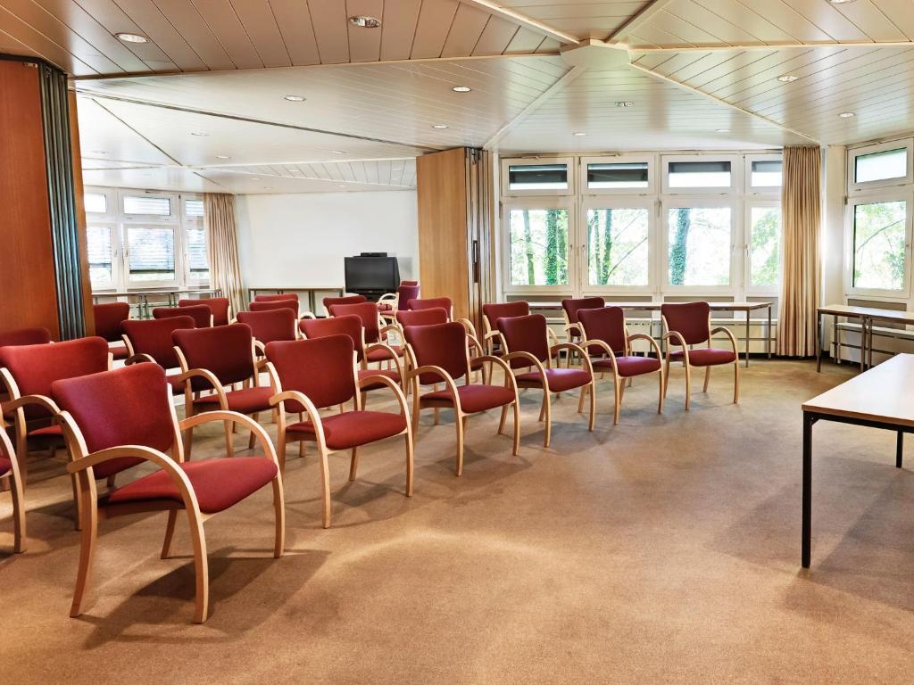 Hotel Babalou Im Burckhardthaus Ґельнгаузен Екстер'єр фото